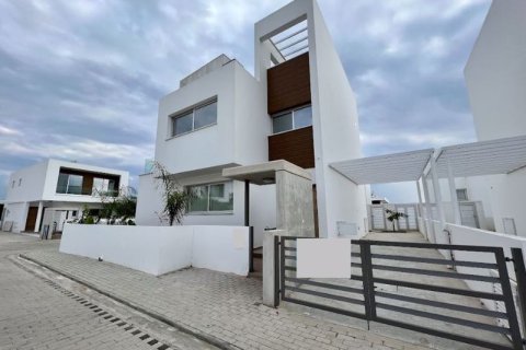 3 bedrooms Villa in Ayia Napa, Cyprus No. 64821 12