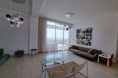 3 dormitorios Apartment en Limassol, Cyprus No. 64879 5