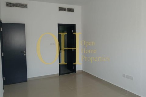 2 bedrooms Apartment in Al Reef, UAE No. 8408 4