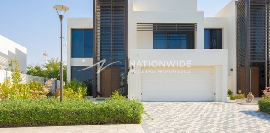 4 bedrooms Townhouse on the Saadiyat Island, UAE No. 3900