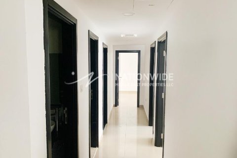 3 dormitorios Apartment en Al Reef, UAE No. 3898 6