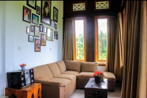 2 bedrooms Villa in Karangasem, Indonesia No. 22820 3