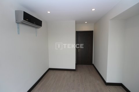 4+2 Apartment in Tuzla, Turkey No. 12005 12