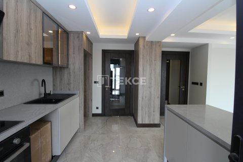 4+2 Apartment in Tuzla, Turkey No. 12005 20