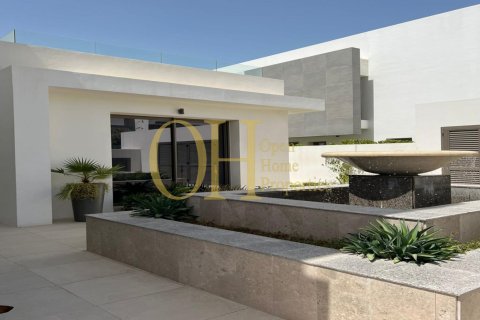 4 bedrooms Villa on the Yas Acres, UAE No. 61245 3