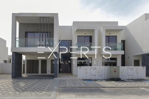 4 dormitorios Villa en  Yas Acres, UAE No. 53354 1