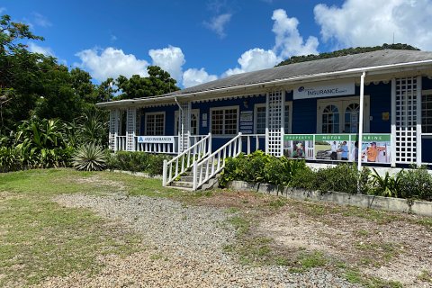 Commercial property in Falmouth, Antigua and Barbuda No. 64983 1