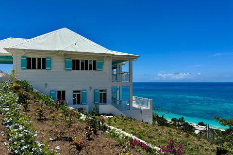 3 bedrooms Villa in Johnsons Point, Antigua and Barbuda No. 64989 9