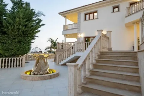 6 bedrooms Villa in Mouttagiaka, Cyprus No. 30376 3