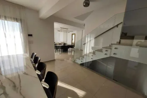 4 bedrooms Villa in Germasogeia, Cyprus No. 30377 5