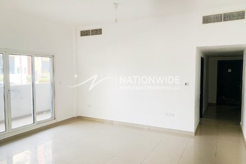 3 bedrooms Apartment in Al Reef, UAE No. 4129 2