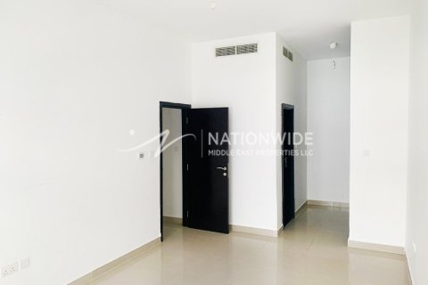 3 dormitorios Apartment en Al Reef, UAE No. 4129 5