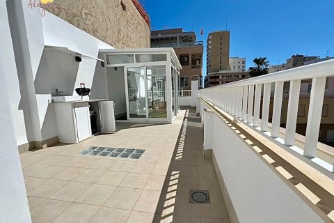 3 dormitorios House en Torrevieja, Spain No. 27480 3