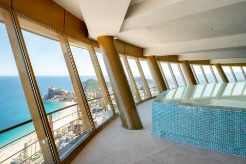 95m² Apartment in Benidorm, Spain No. 27484 27