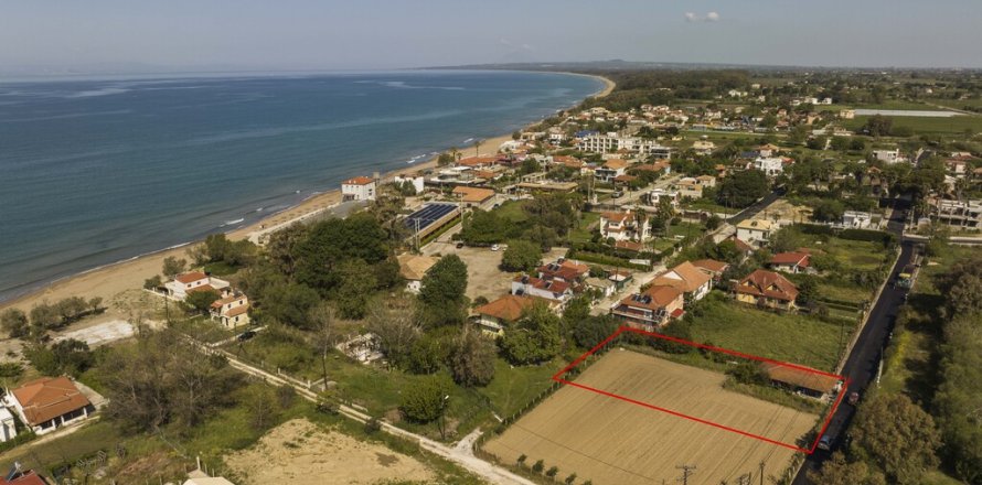 800m² Land à Elis, Greece No. 55574