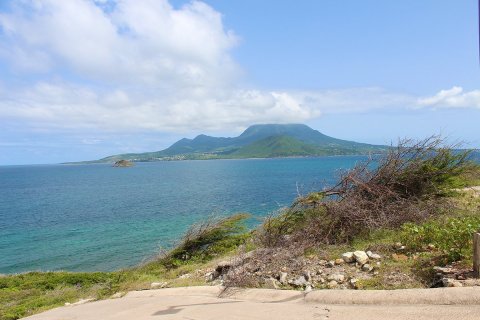 1672.25m² Land en Saint George Basseterre, Saint Kitts and Nevis No. 61539 1