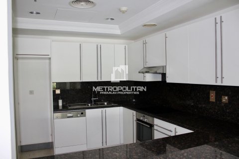 2 bedrooms Apartment in Palm Jumeirah, UAE No. 42373 9