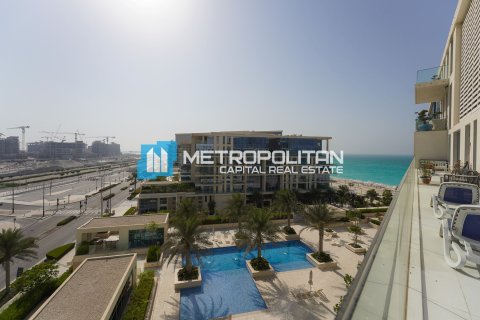 4 bedrooms Apartment on the Saadiyat Island, UAE No. 52944 3