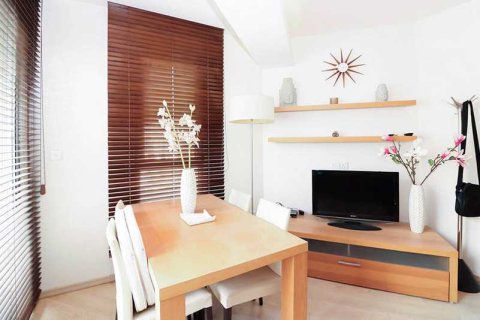 2 dormitorios Apartment en Limassol, Cyprus No. 72903 4