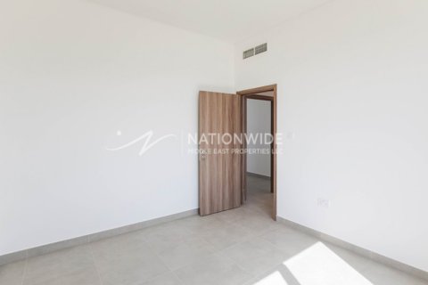 2 bedrooms Townhouse in Al Ghadeer, UAE No. 3818 8