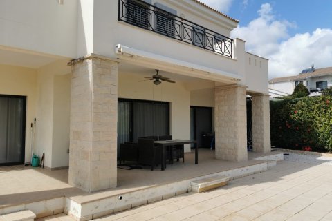 4 bedrooms House in Kouklia, Cyprus No. 37289 1