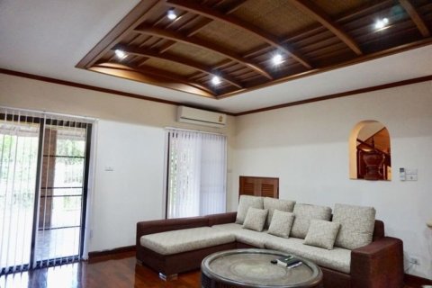 5 bedrooms House in Chiang Mai, Thailand No. 2580 7