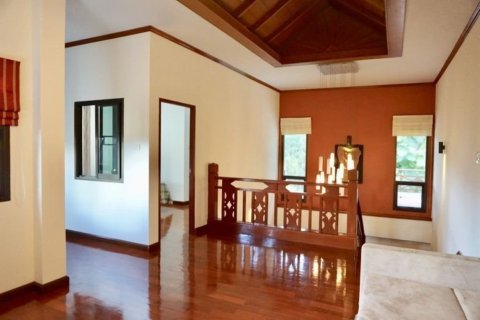 5 bedrooms House in Chiang Mai, Thailand No. 2580 11