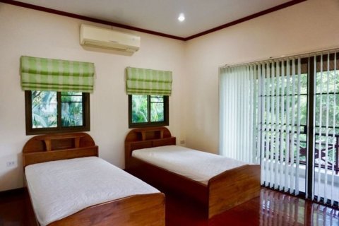 5 bedrooms House in Chiang Mai, Thailand No. 2580 13