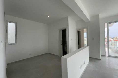 3 chambres Penthouse à Larnaca, Cyprus No. 70844 2