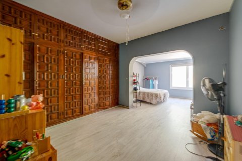 450m² Apartment en L'Alfàs del Pi, Spain No. 26710 23