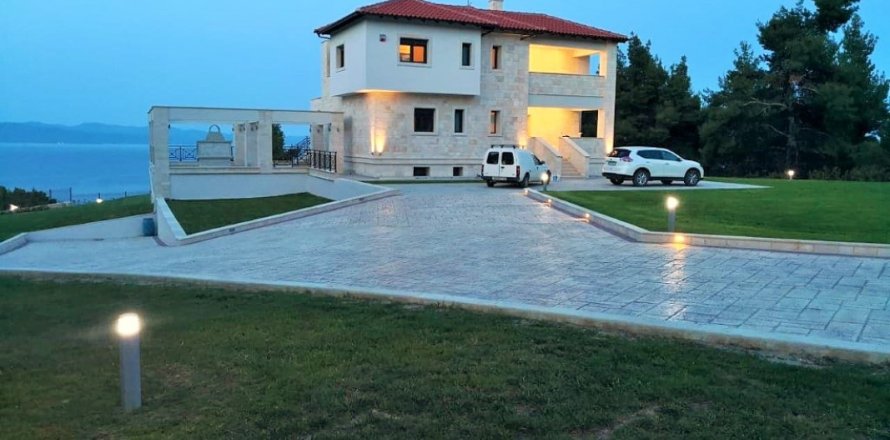 7 dormitorios Villa en Chalkidiki, Greece No. 49624