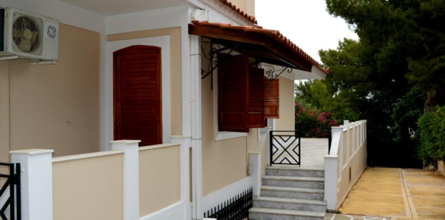 5 bedrooms Villa in Athens, Greece No. 49627