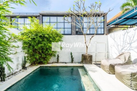 2 bedrooms Villa in Canggu, Indonesia No. 23187 12