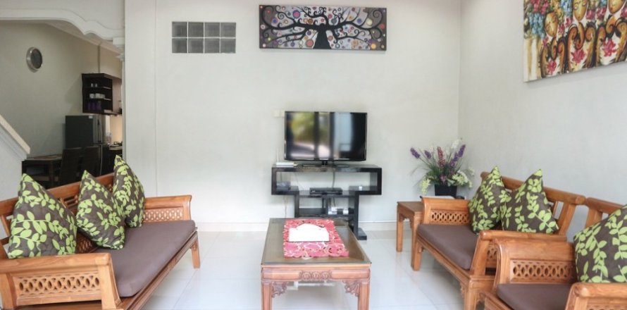 2 bedrooms Villa in Seminyak, Indonesia No. 23188