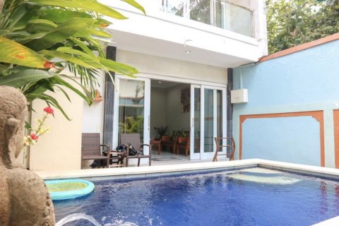 2 bedrooms Villa in Seminyak, Indonesia No. 23188 3