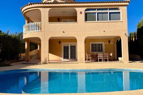 4 dormitorios Villa en Torrevieja, Spain No. 83823 2