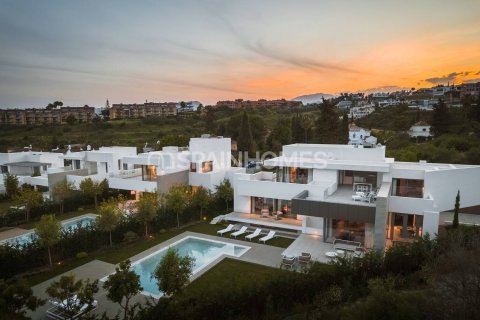 5 dormitorios Villa en Estepona, Spain No. 25872 20