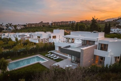 5 dormitorios Villa en Estepona, Spain No. 25872 15