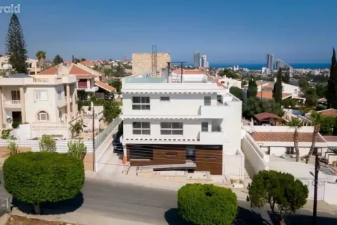 2 dormitorios Penthouse en Germasogeia, Cyprus No. 41154 2