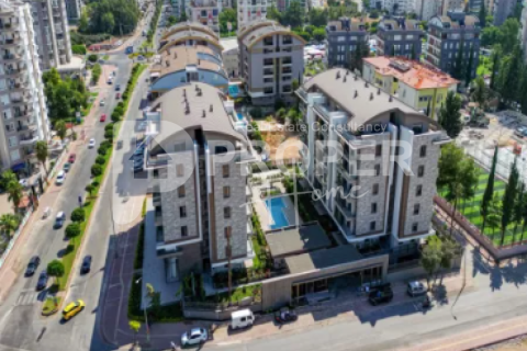 3 rooms Apartment in Konyaalti, Turkey No. 15976 1