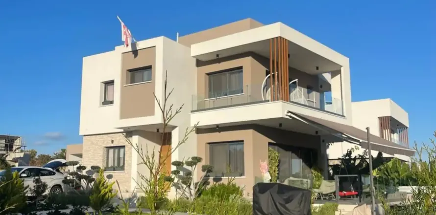 5 bedrooms Villa in Souni–Zanatzia, Cyprus No. 28973