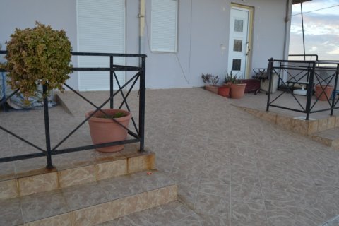 240m² Business in Hersonissos, Greece No. 57686 3