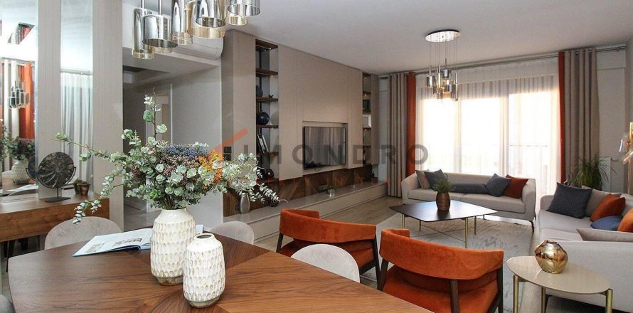 3+1 Apartment in Antalya, Turkey No. 17120