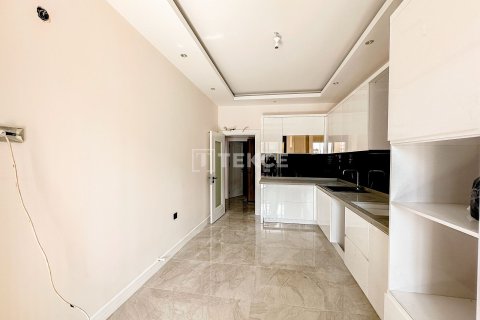 3+1 Apartment in Alanya, Turkey No. 11014 9