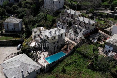 13 bedrooms Hotel in Magnesia, Greece No. 28007 4