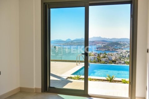 5+2 Villa in Bodrum, Turkey No. 66230 17