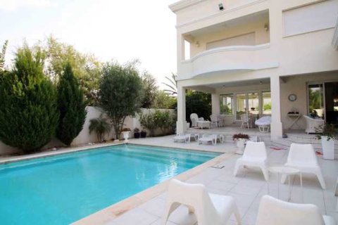 6 dormitorios House en Enkomi, Cyprus No. 65555 1