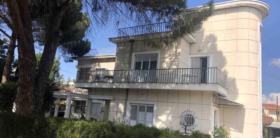 6 dormitorios House en Nicosia, Cyprus No. 65560