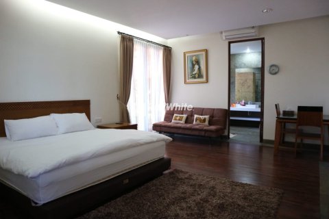 5 bedrooms Villa in Jimbaran, Indonesia No. 23486 10