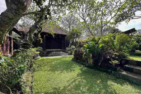 4 bedrooms House in Gianyar, Indonesia No. 23478 2